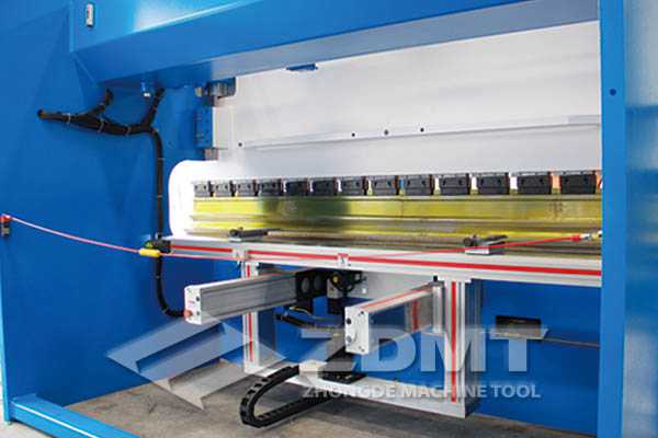 伺服后擋料.jpg 伺服后擋料.jpg